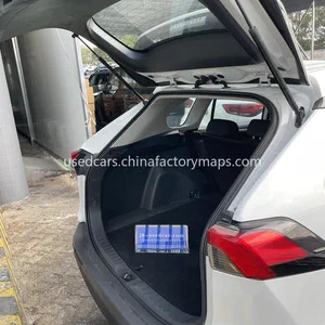 Los qashqai automáticos usados para las opciones de venta proporcionan a los compradores internacionales vehículos cruzados Nissan prácticos para la exportación