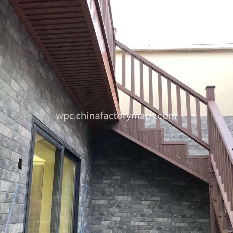 composite decking around pool 3